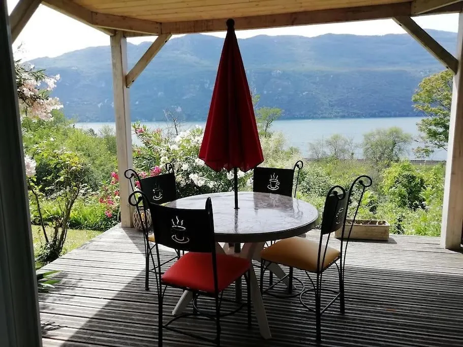 Apartment Meuble Avec Jardin Au Bord Lac Du Bourget Brison-Saint-Innocent